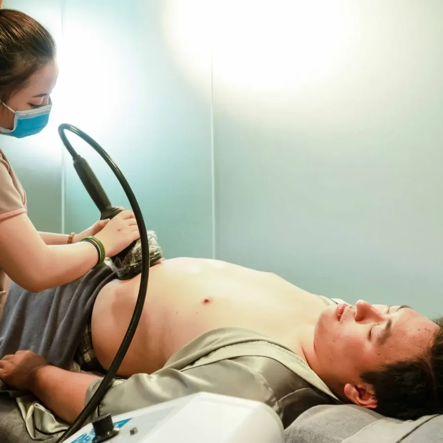 Quầy tiếp đón phòng khám